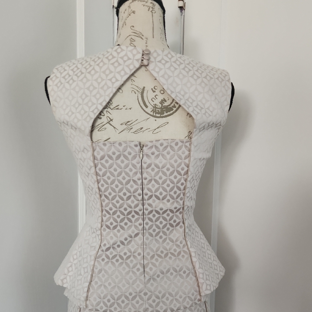 Elegant Cream Peplum Skirt Suit - Picture 5 of 16